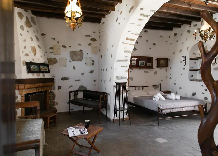 Semesterbostad Themed House 